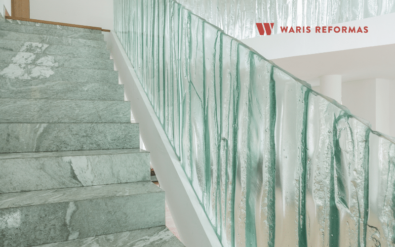 tipos de suelos de interior marmol escaleras